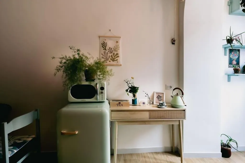 Apartment Dreamers' Garden Naples Italy