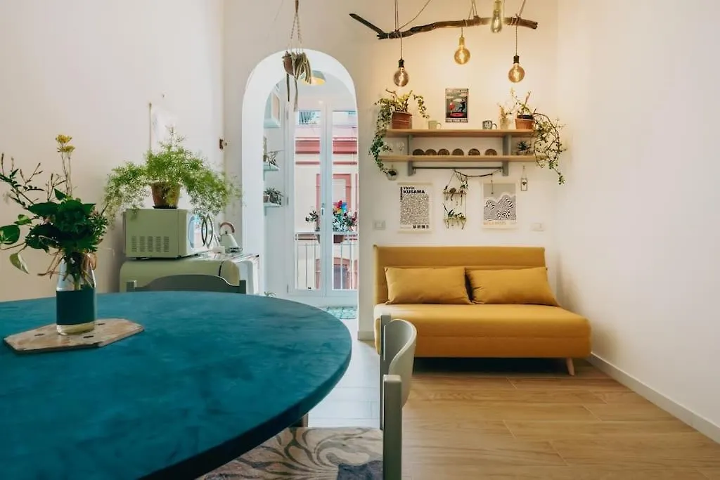 Apartment Dreamers' Garden Naples